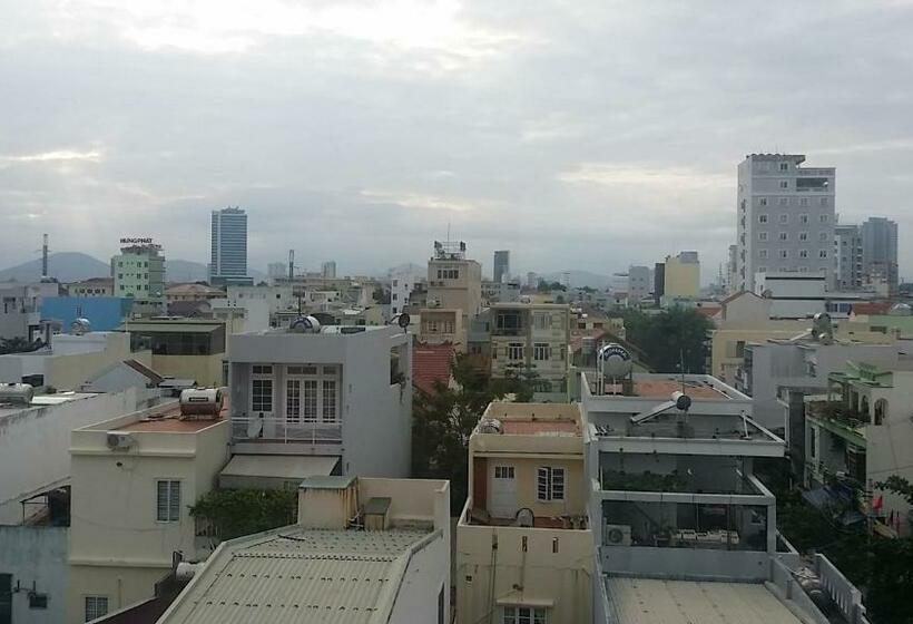 اتاق لوکس خانوادگی, Bong Mai Motel