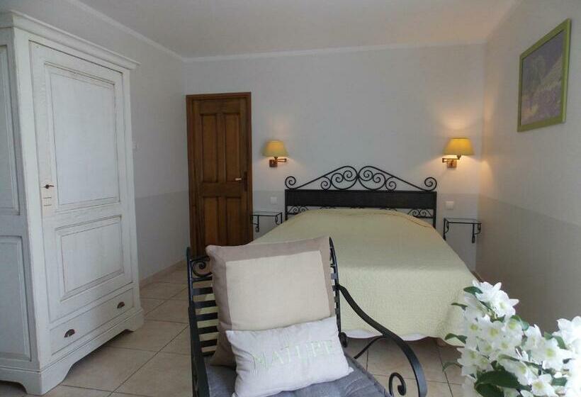 标准间带山景, Au Relais Provencal