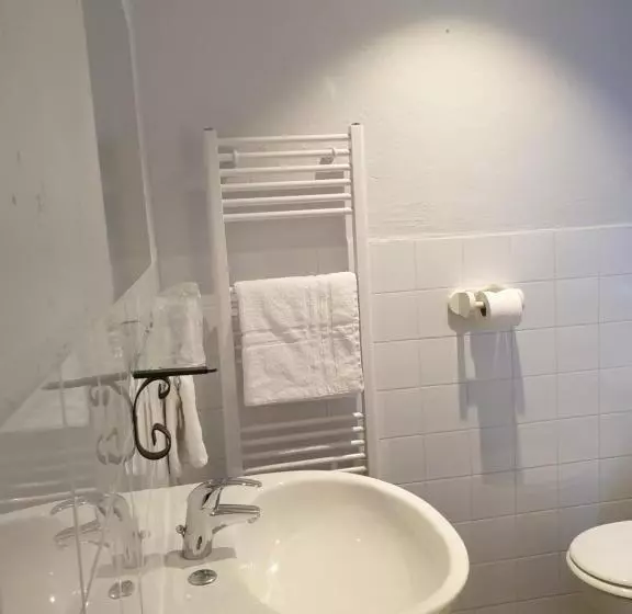 スタンダードシングルルーム, Au Relais Provencal