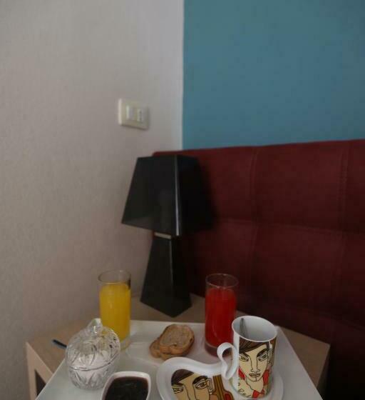 اتاق استاندارد چهار تخته, Perandor Beach