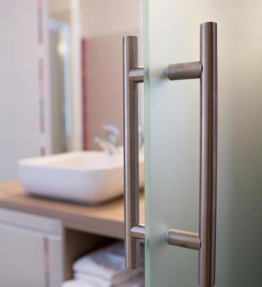 غرفة كومفورت, Restaurant Le Sully