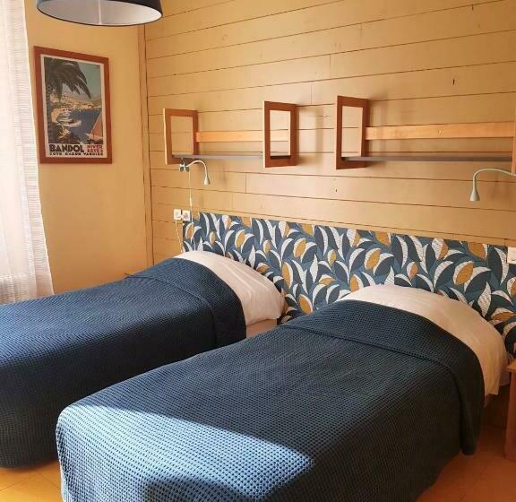 スタンダードルーム, Le Moulin De César