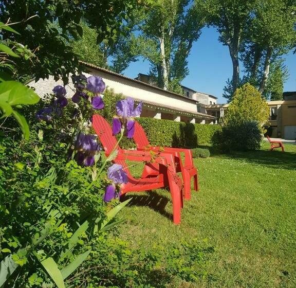 スタンダードルーム, Le Moulin De César