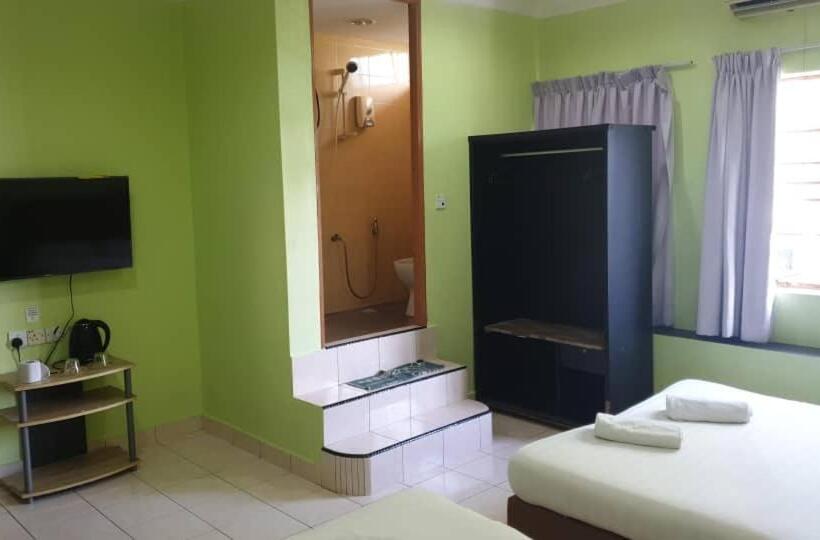 חדר משפחתי, Borneo Gaya Lodge