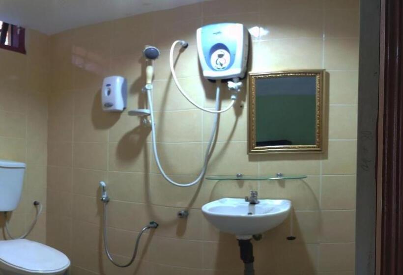 חדר משפחתי, Borneo Gaya Lodge