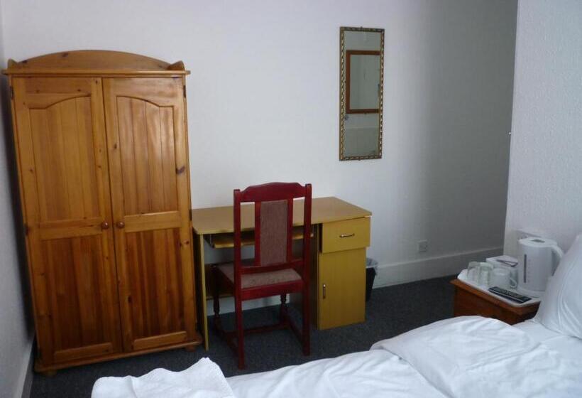 이코노미 룸, Bow Guest House