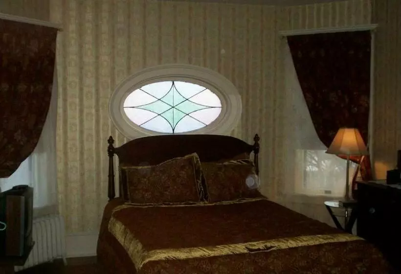 Deluxe-huone Parveke, Victorian Charm Inn