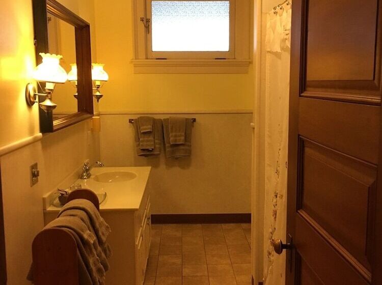 スタンダードルーム, Victorian Charm Inn