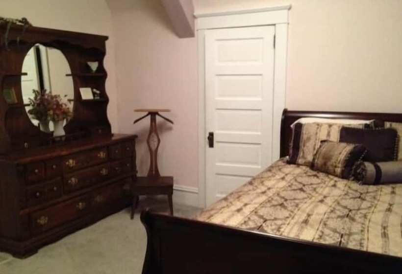 デラックスルーム, Victorian Charm Inn