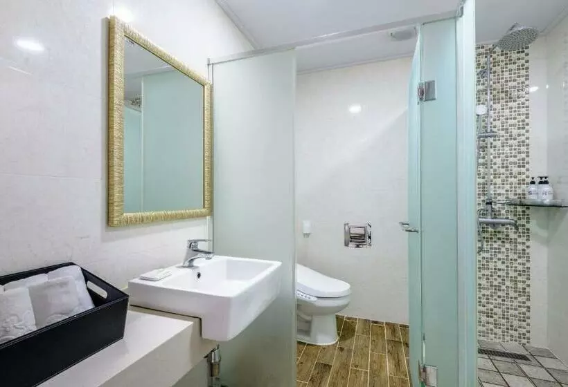 Perhesviitti, Eco Green Resort