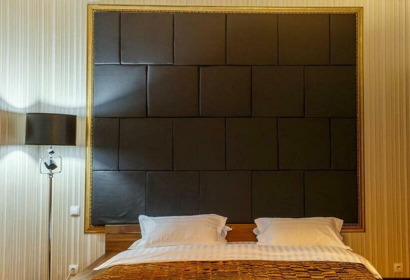 اتاق لوکس, Astor Hotel & Spa