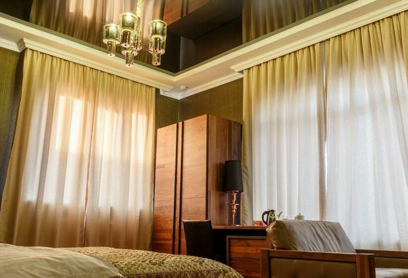 اتاق سوپریور, Astor Hotel & Spa