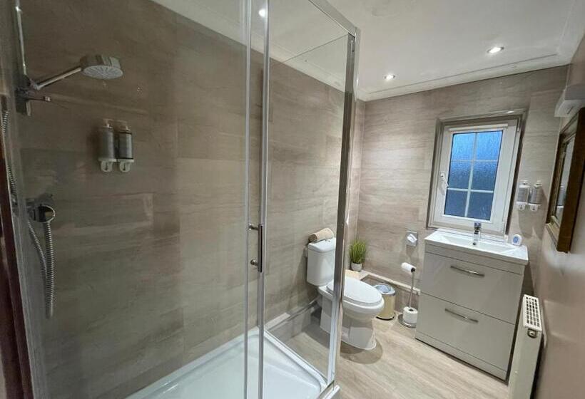 Номер Deluxe, Dalgarven House