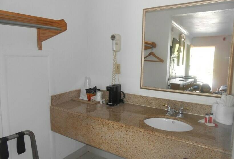 Номер Стандарт 2 Двуспальные Кровати, Executive Garden Titusville