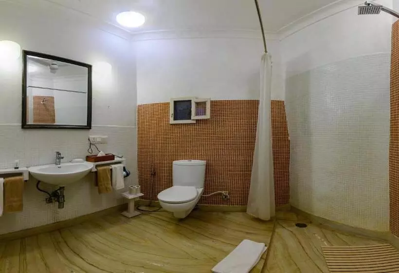 ロイヤルルーム, Neemrana S Hill Fort Kesroli
