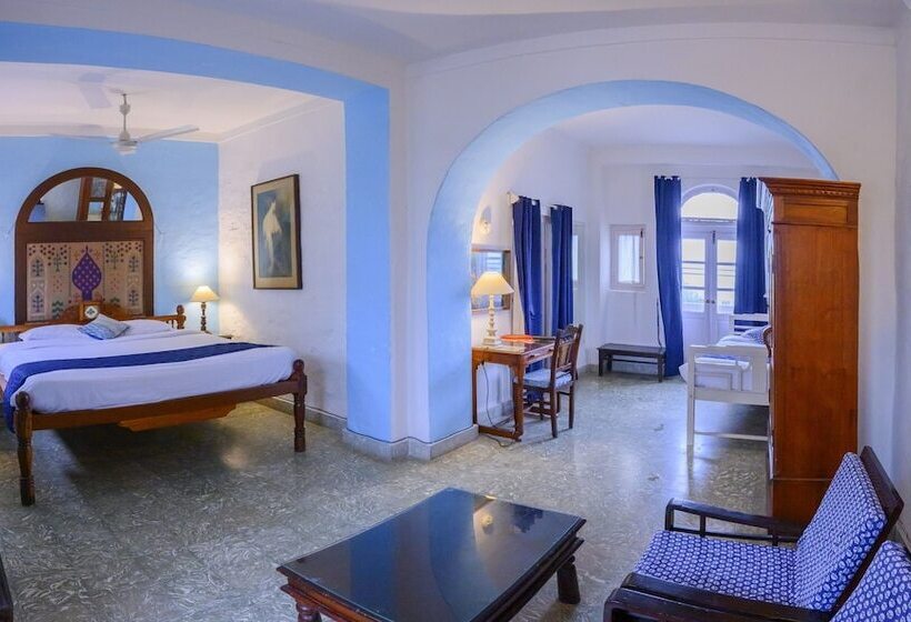 חדר סטנדרט, Neemrana S Hill Fort Kesroli