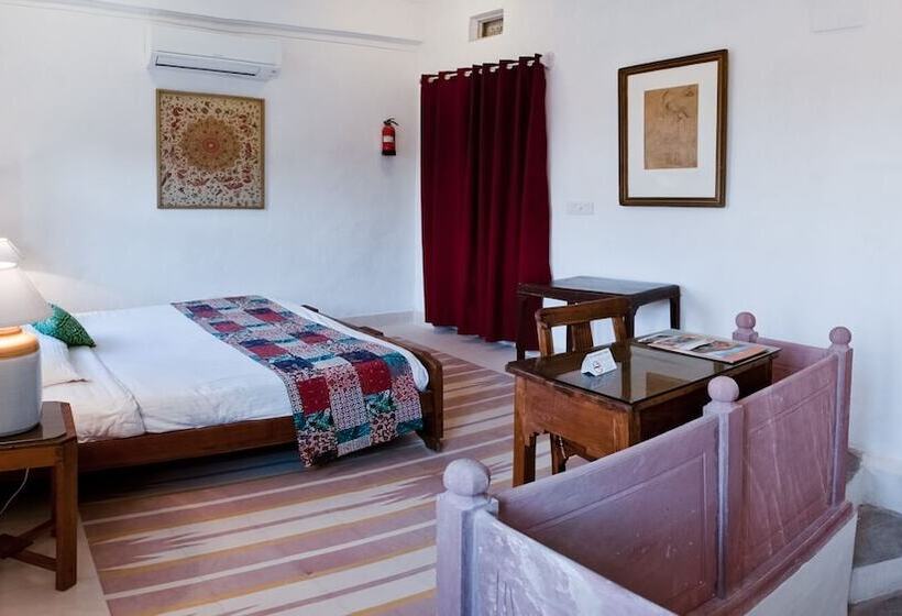 חדר סטנדרט, Neemrana S Hill Fort Kesroli