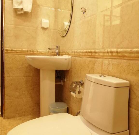 اتاق استاندارد, The Grand View