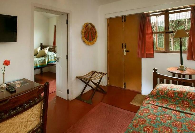 חדר סטנדרט, Neemrana S Wallwood Garden