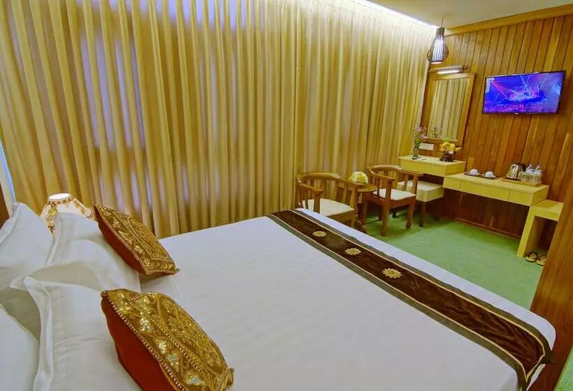 اتاق لوکس, Yadanarbon Bagan