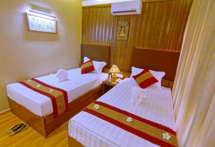 Superior Room, Yadanarbon Bagan