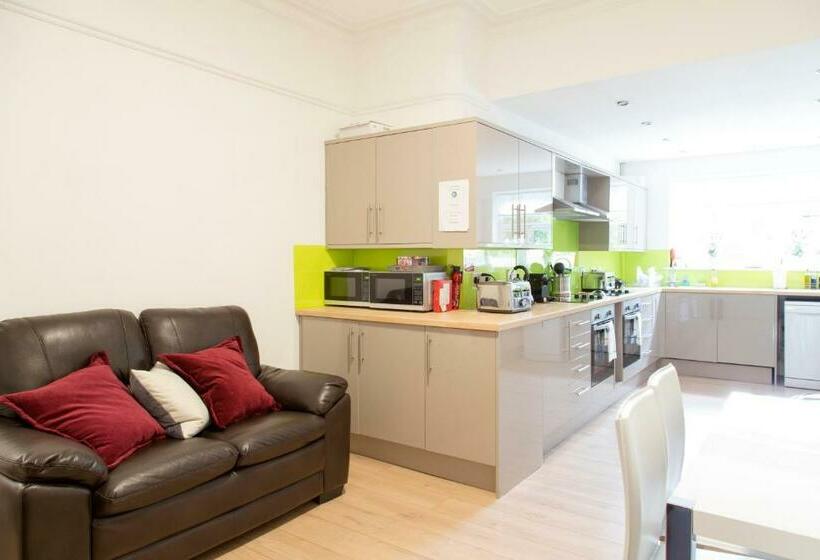 スタンダードシングルルーム, Cambridge City Rooms By Paymán Club