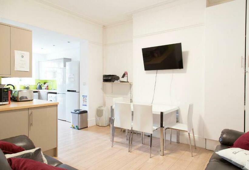 スタンダードシングルルーム, Cambridge City Rooms By Paymán Club