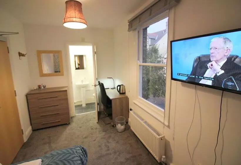 スタンダードシングルルーム, Cambridge City Rooms By Paymán Club