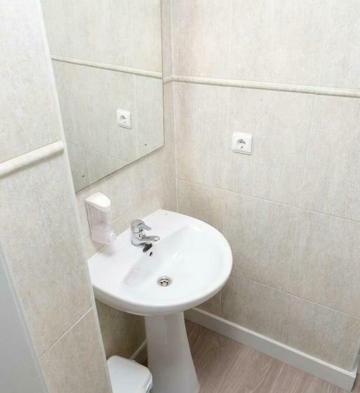 اتاق استاندارد, Nwt Central Station Valencia