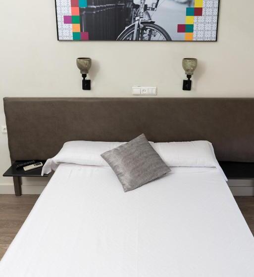 اتاق استاندارد, Nwt Central Station Valencia