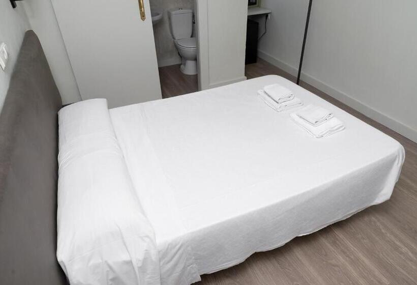 اتاق استاندارد, Nwt Central Station Valencia