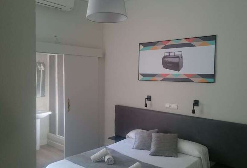 اتاق استاندارد, Nwt Central Station Valencia