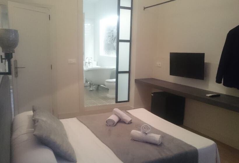 اتاق استاندارد, Nwt Central Station Valencia