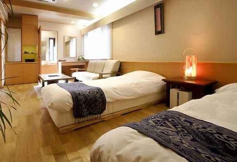 Habitació Deluxe, Hakuba Hifumi