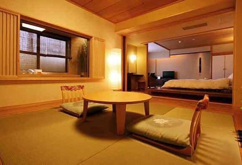 Suite, Hakuba Hifumi