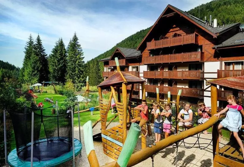 デラックストリプルルーム, Wellness Hotel Chopok