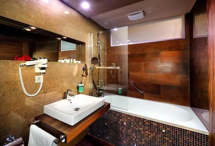 トリプルクラシックルーム, Wellness Hotel Chopok