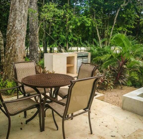 ویلای 2 خوابه, Anah Tulum