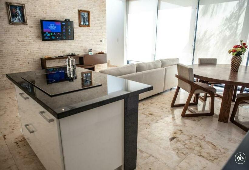 ویلای 2 خوابه, Anah Tulum