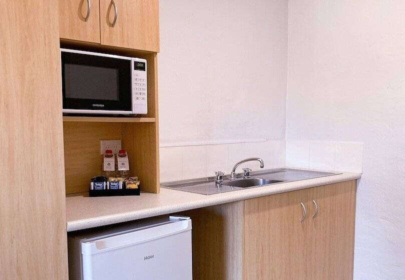 اتاق لوکس, Costa Rica Motel