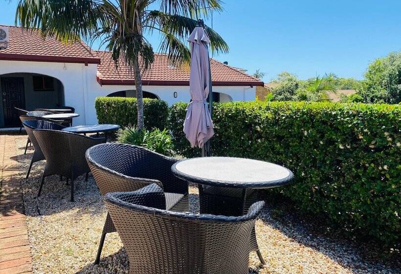 اتاق لوکس, Costa Rica Motel