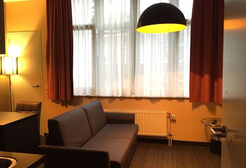 דירת חדר, Golden Mansion Apart