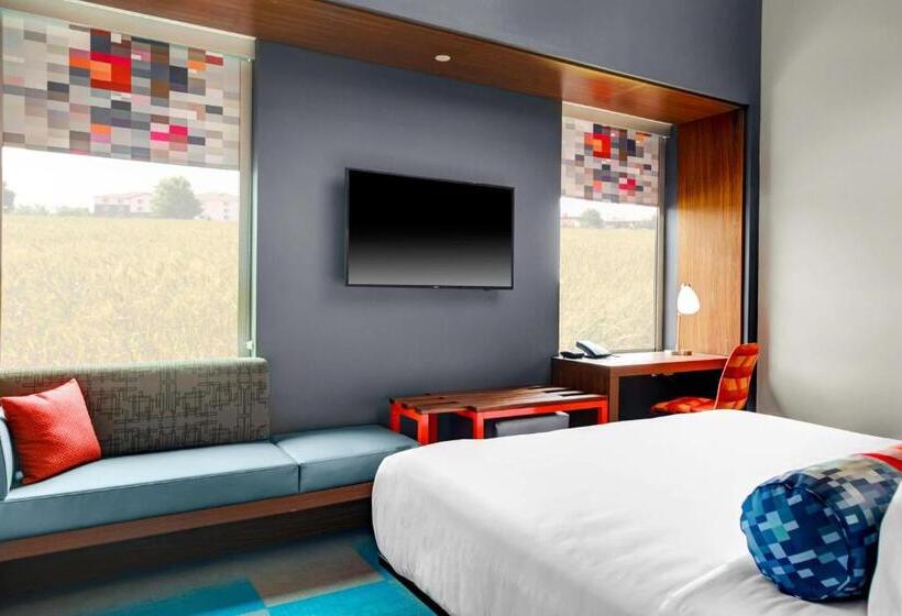 غرفة قياسية سرير كينج, Aloft Wichita