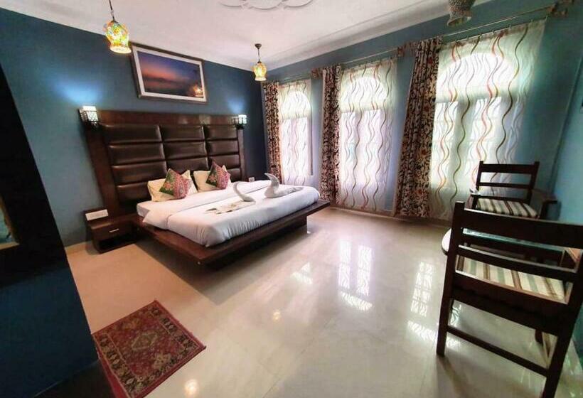 Quarto deluxe, Ash Vale