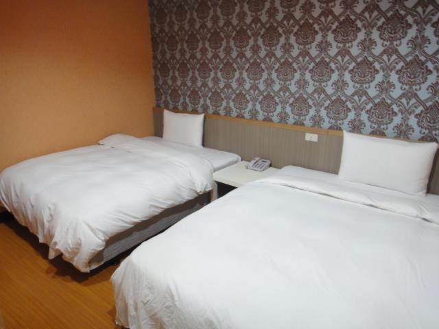 Economy Quadruple Room, Baoshan
