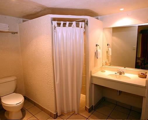 Номер Стандарт 2 Двуспальные Кровати, Calenda