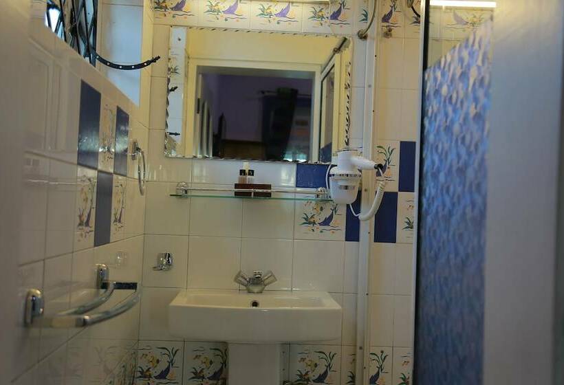 סוויטה דלוקס, Villa By Camellia