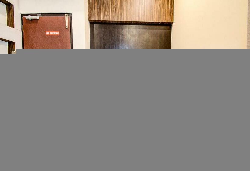 חדר דלוקס, Fabhotel Corporate Crown   Nr Jyoti Nivas University