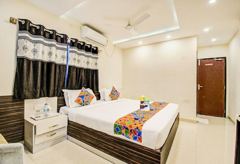 חדר דלוקס, Fabhotel Corporate Crown   Nr Jyoti Nivas University