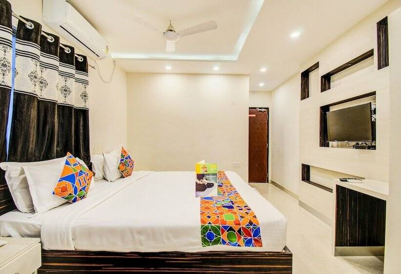 חדר דלוקס, Fabhotel Corporate Crown   Nr Jyoti Nivas University